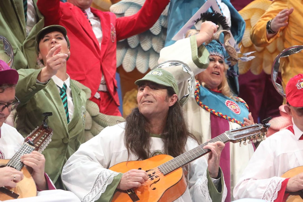 FOTOS: Coro de Procopio y El Chapa &#039;Gloria bendita&#039; en el COAC 2020