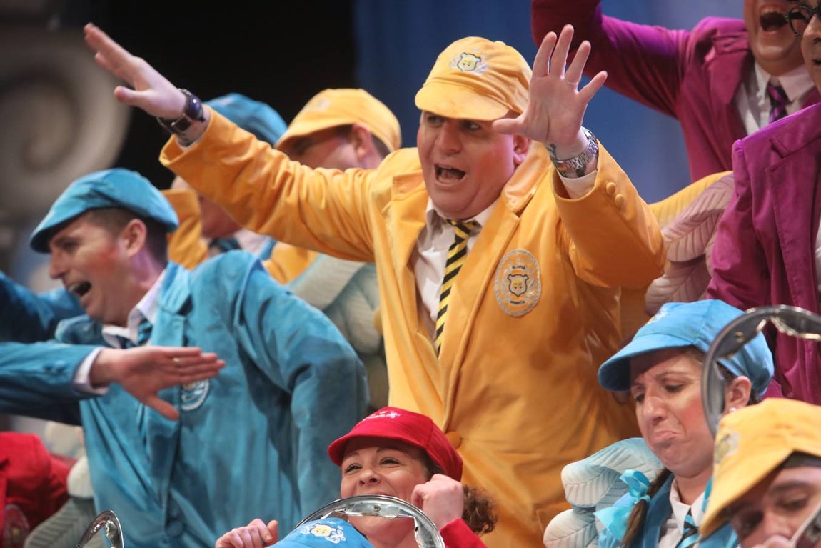 FOTOS: Coro de Procopio y El Chapa &#039;Gloria bendita&#039; en el COAC 2020