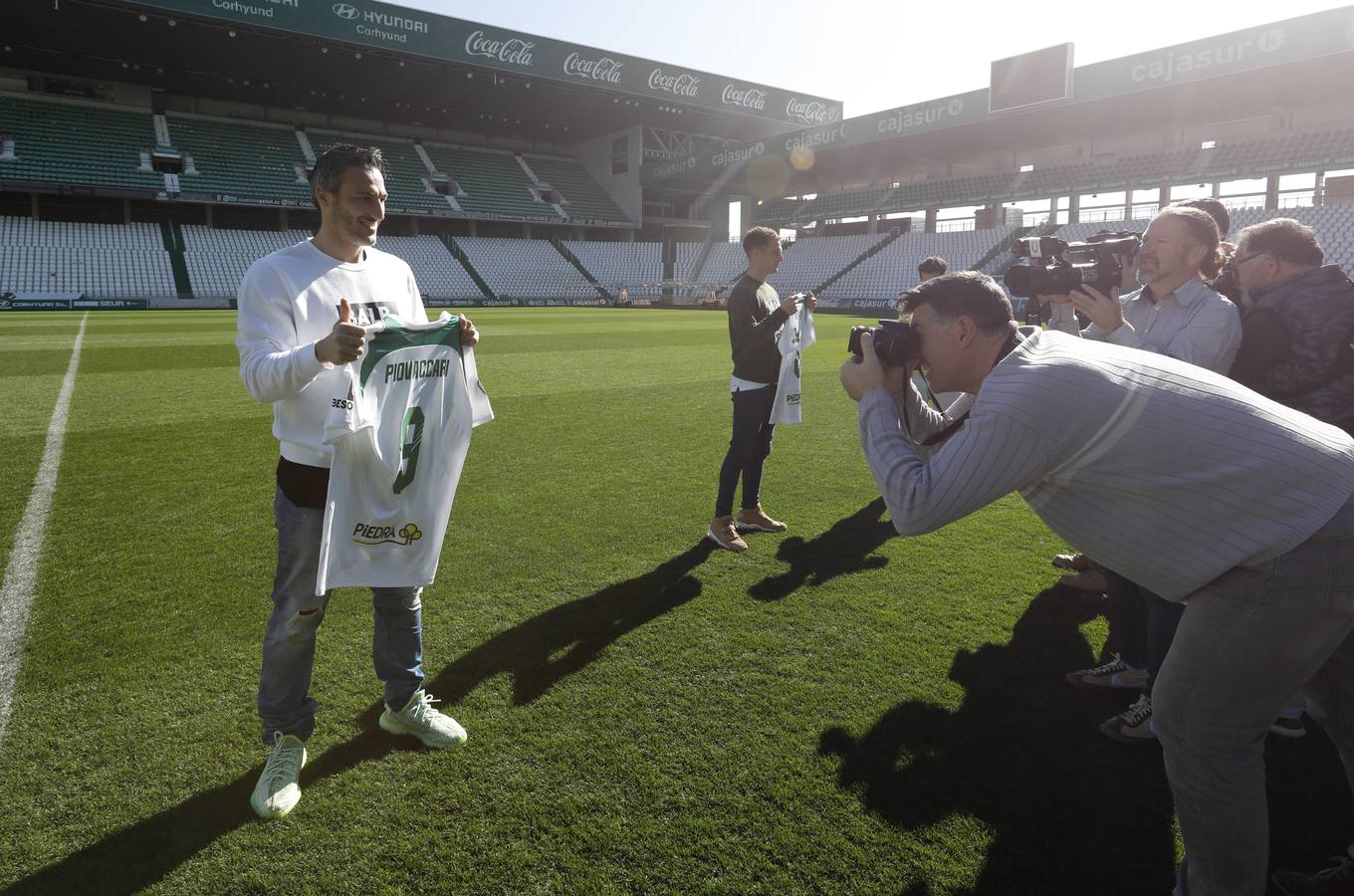 La presentación de Federico Piovaccari y Jordi Tur en el Córdoba CF, en imágenes