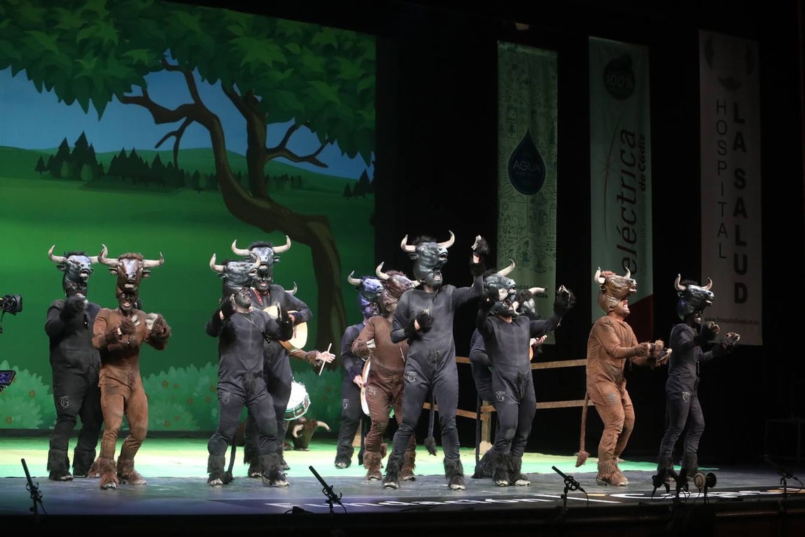 FOTOS: Chirigota Este año tenemos mucho ganao en el COAC 2020