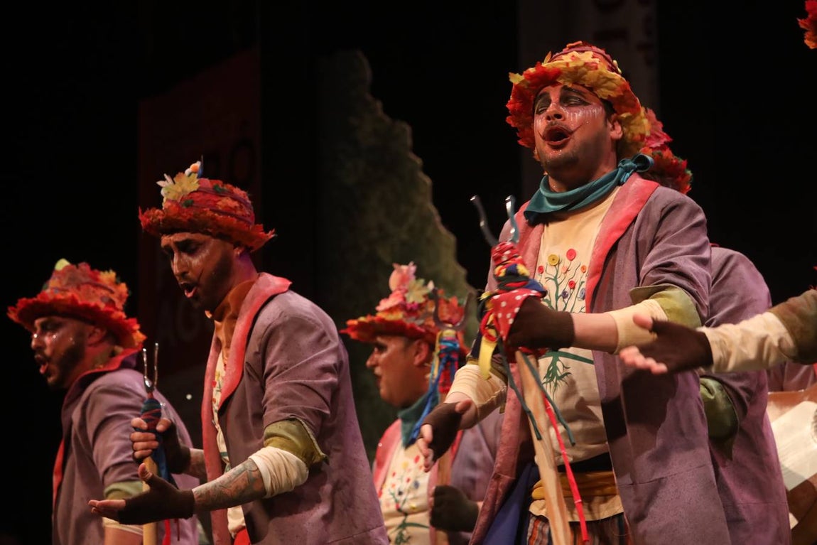 FOTOS: Comparsa La tierra de la alegría en el COAC 2020