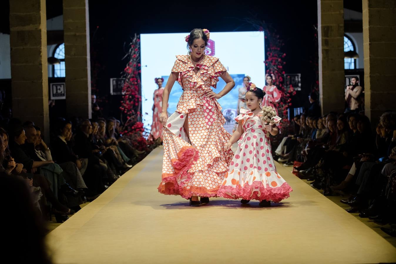 FOTOS: Desfile benéfico en la Pasarela Flamenca Jerez Tio Pepe 2020