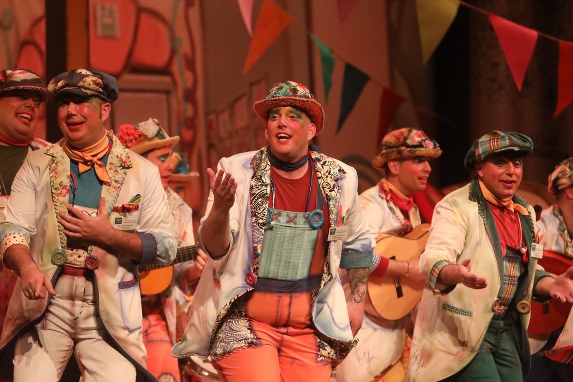 FOTOS: Comparsa Los tocaos del ala en el COAC 2020