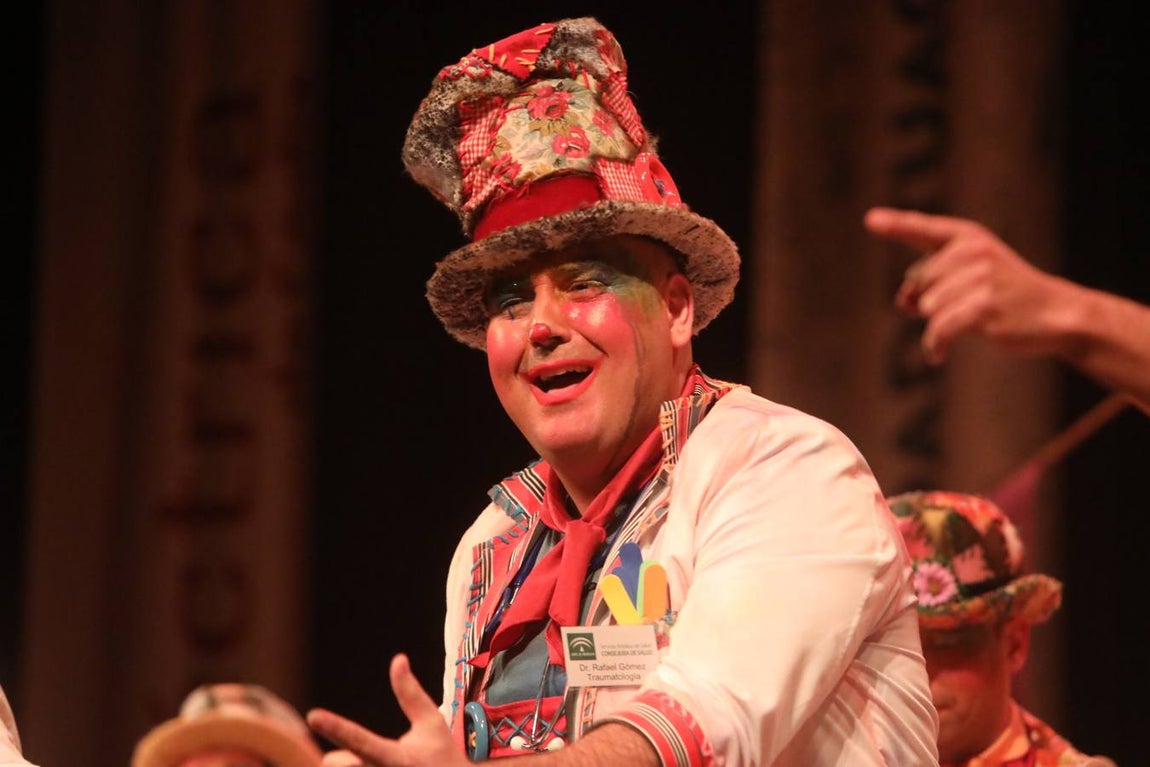 FOTOS: Comparsa Los tocaos del ala en el COAC 2020