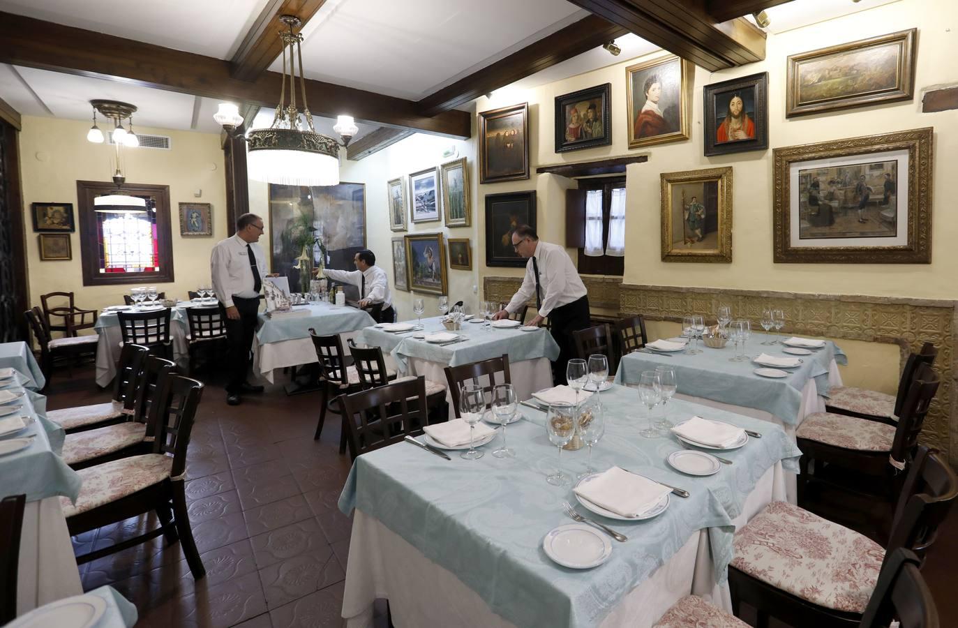 El Churrasco, templo de la cocina tradicional de Córdoba, en imágenes