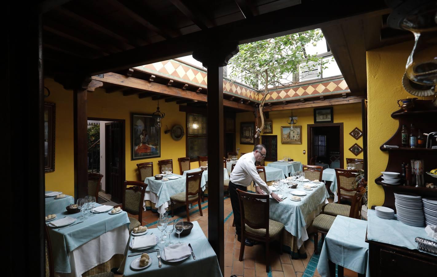 El Churrasco, templo de la cocina tradicional de Córdoba, en imágenes