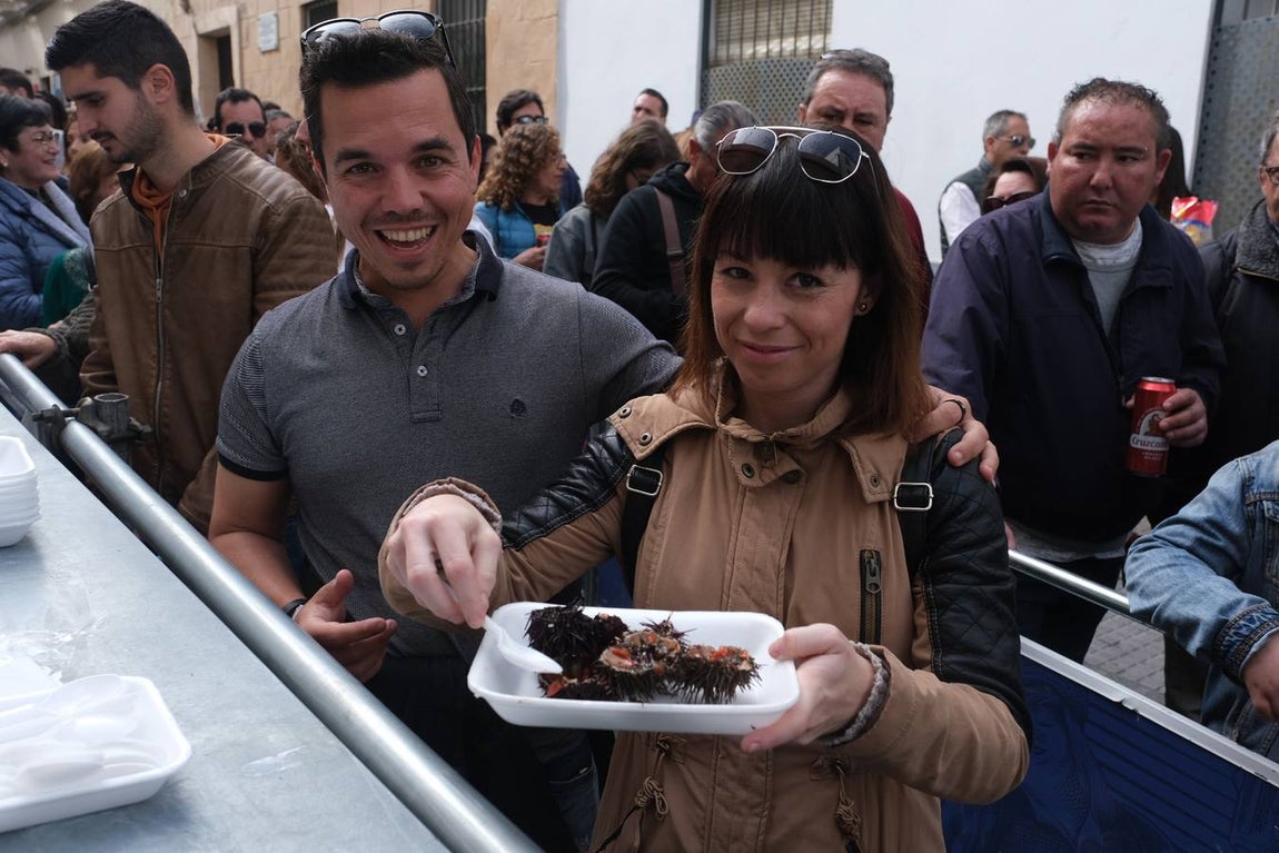 Gran ambiente en La Viña ante la celebración de la Erizada