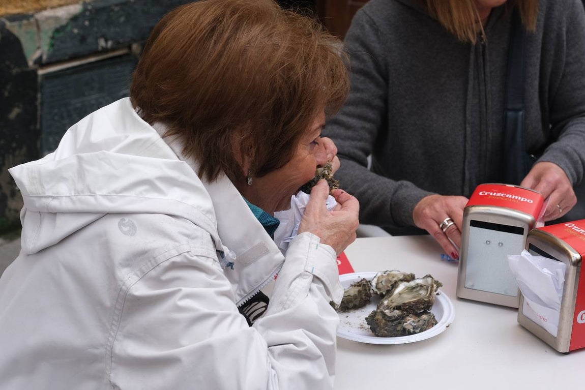 Gran ambiente en La Viña ante la celebración de la Erizada
