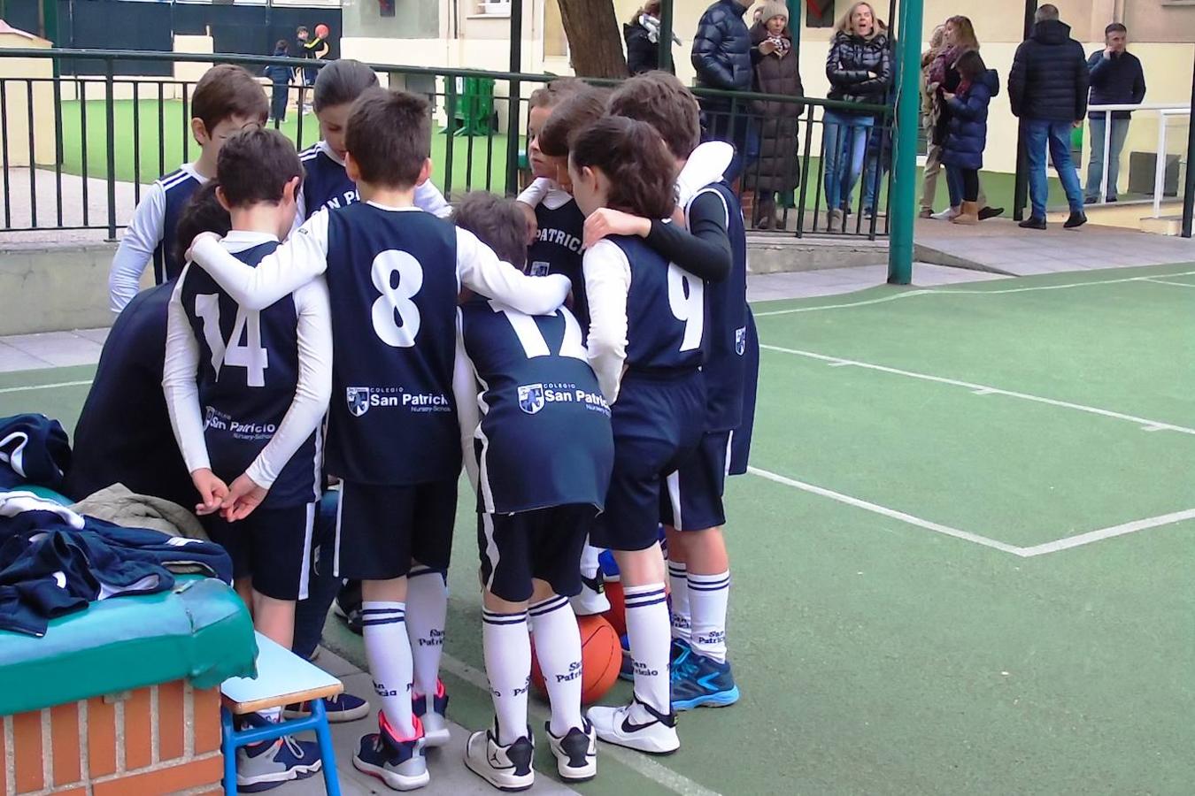 Las mejores imágenes del partido de baloncesto