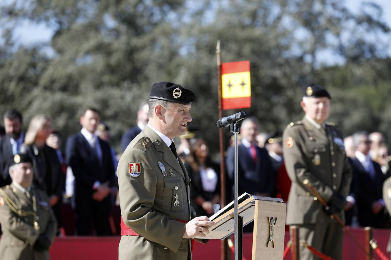 La toma de posesión del nuevo jefe de la Brigada de Córdoba, en imágenes