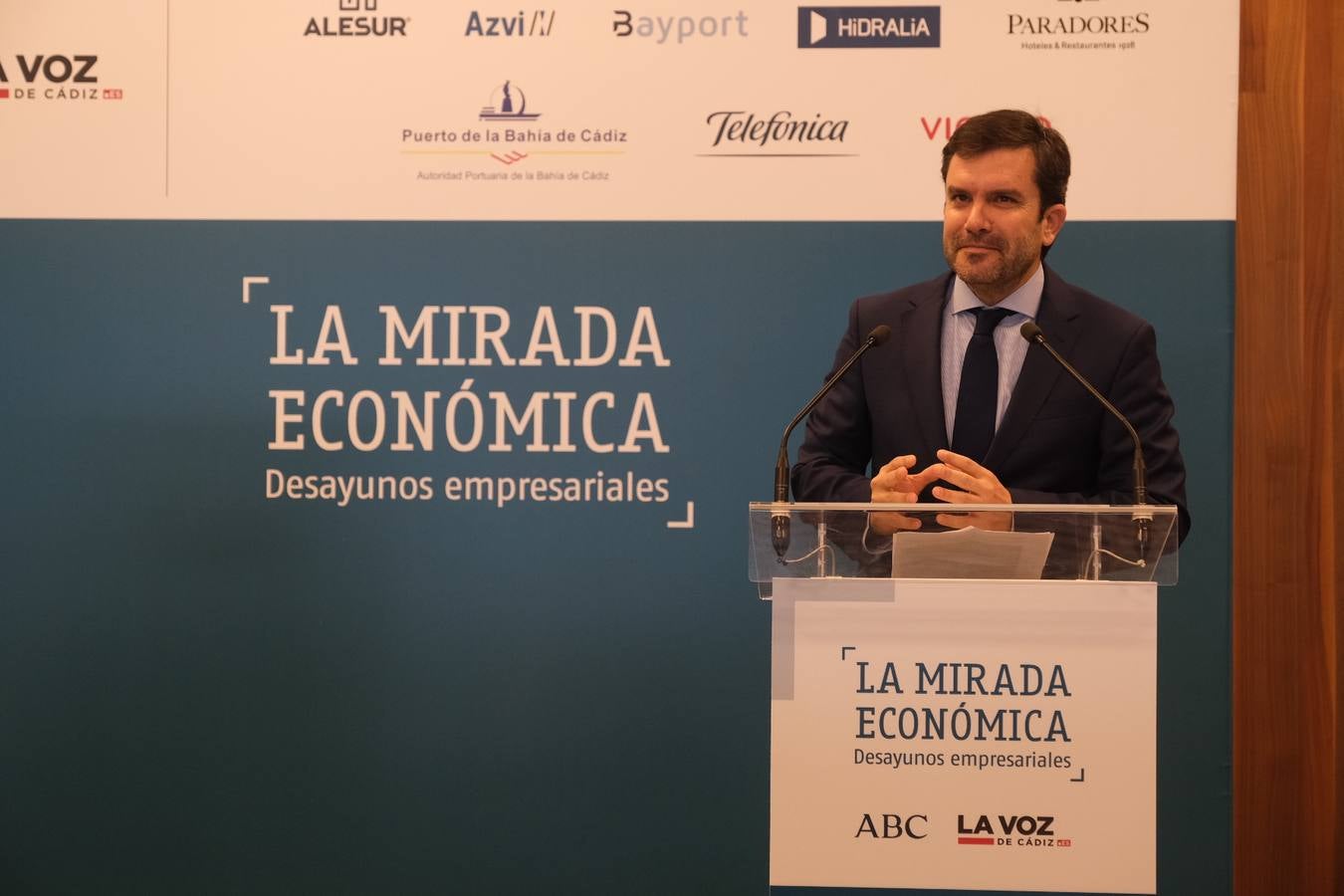 FOTOS: Javier Herrador, en &#039;La Mirada económica&#039; de La Voz de Cádiz y ABC