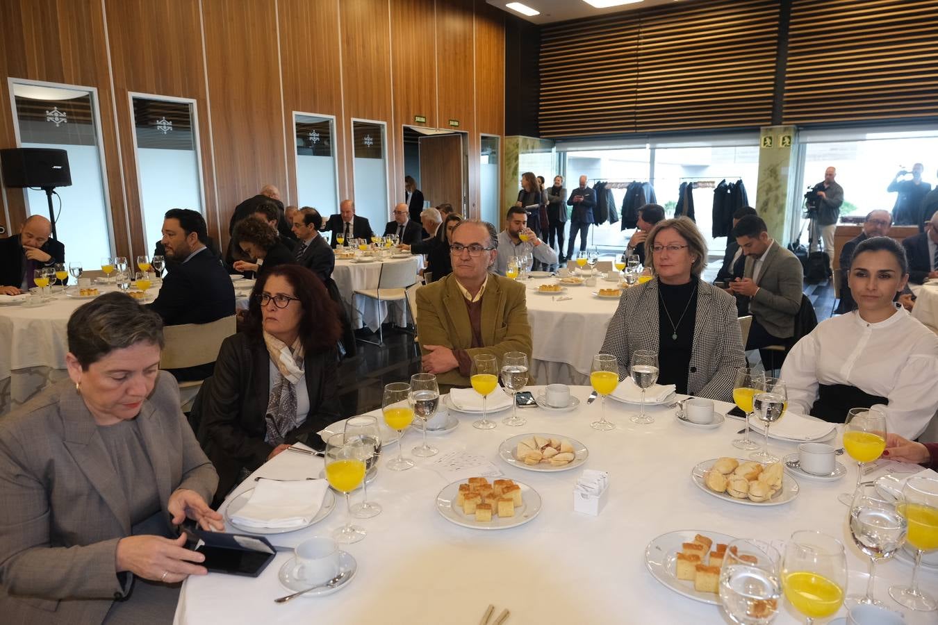 FOTOS: Javier Herrador, en &#039;La Mirada económica&#039; de La Voz de Cádiz y ABC