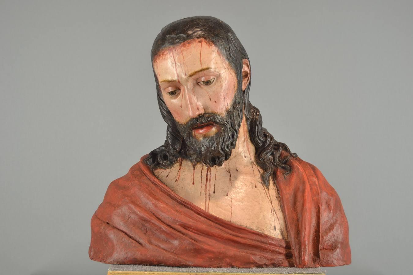 La restauración de un Cristo de San Esteban