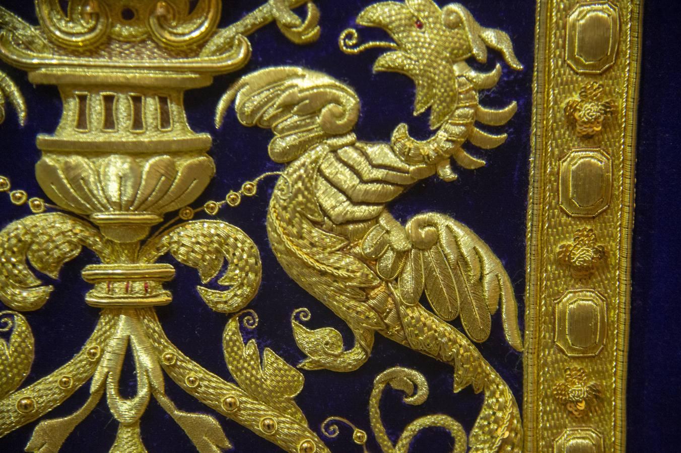 Nuevo faldón para el paso del Cristo de la Buena Muerte