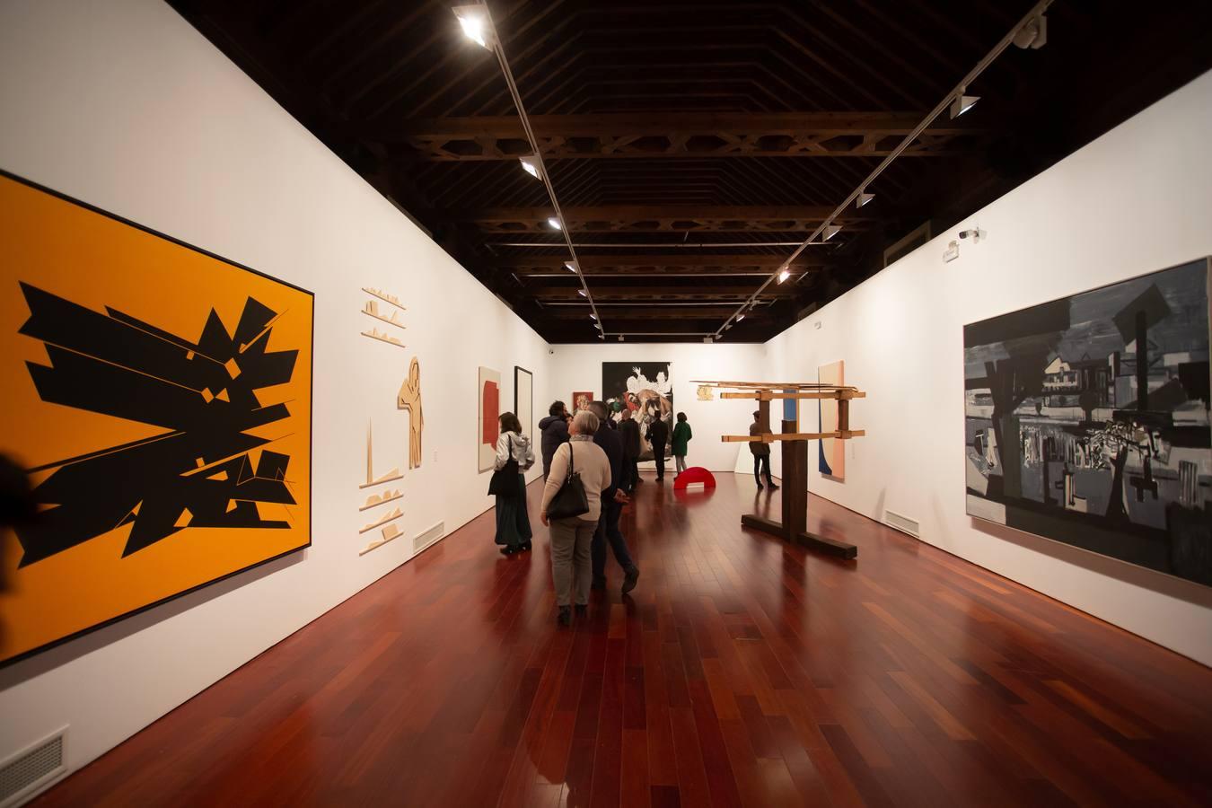 Obras de Gordillo y Tàpies llegan a Sevilla