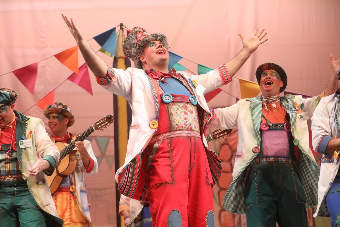 FOTOS: Comparsa Los tocaos del ala en el COAC 2020