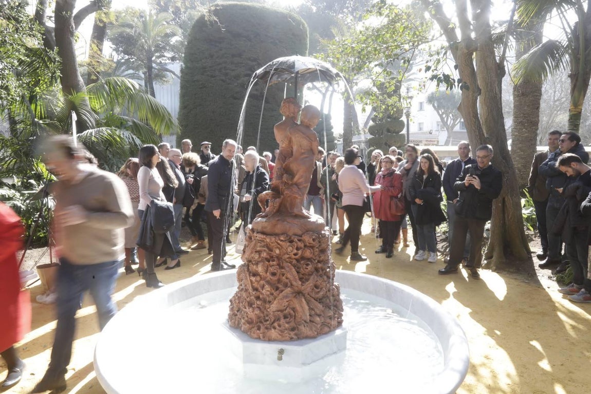 FOTOS: Así luce la fuente de los niños del paraguas en el Parque Genovés