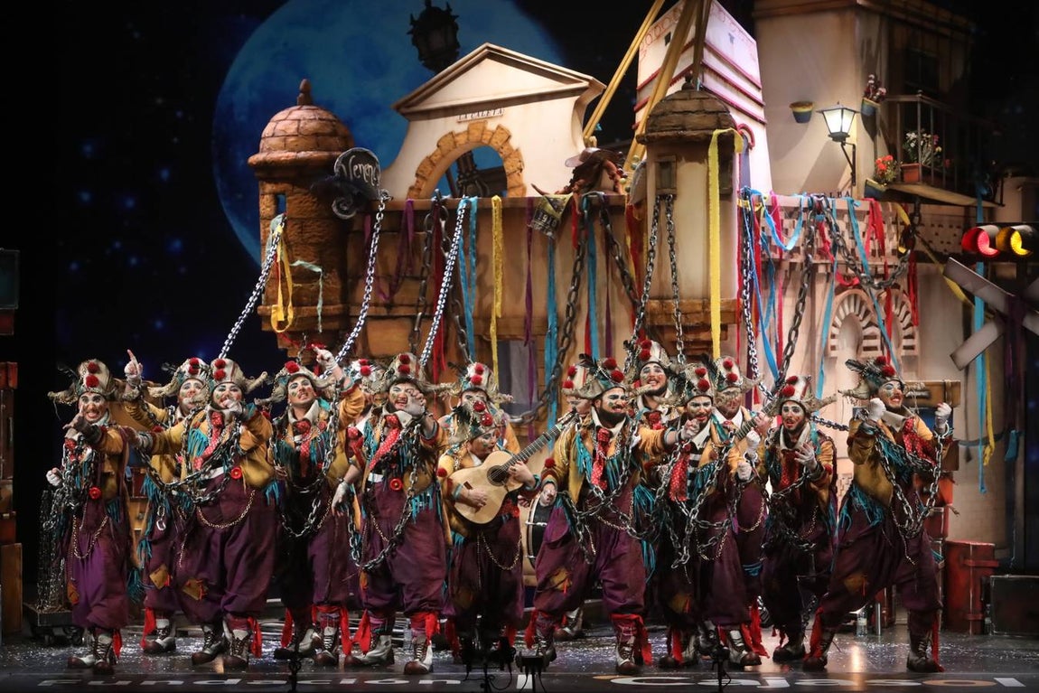 FOTOS: Comparsa Los Encaidenaos en el COAC 2020