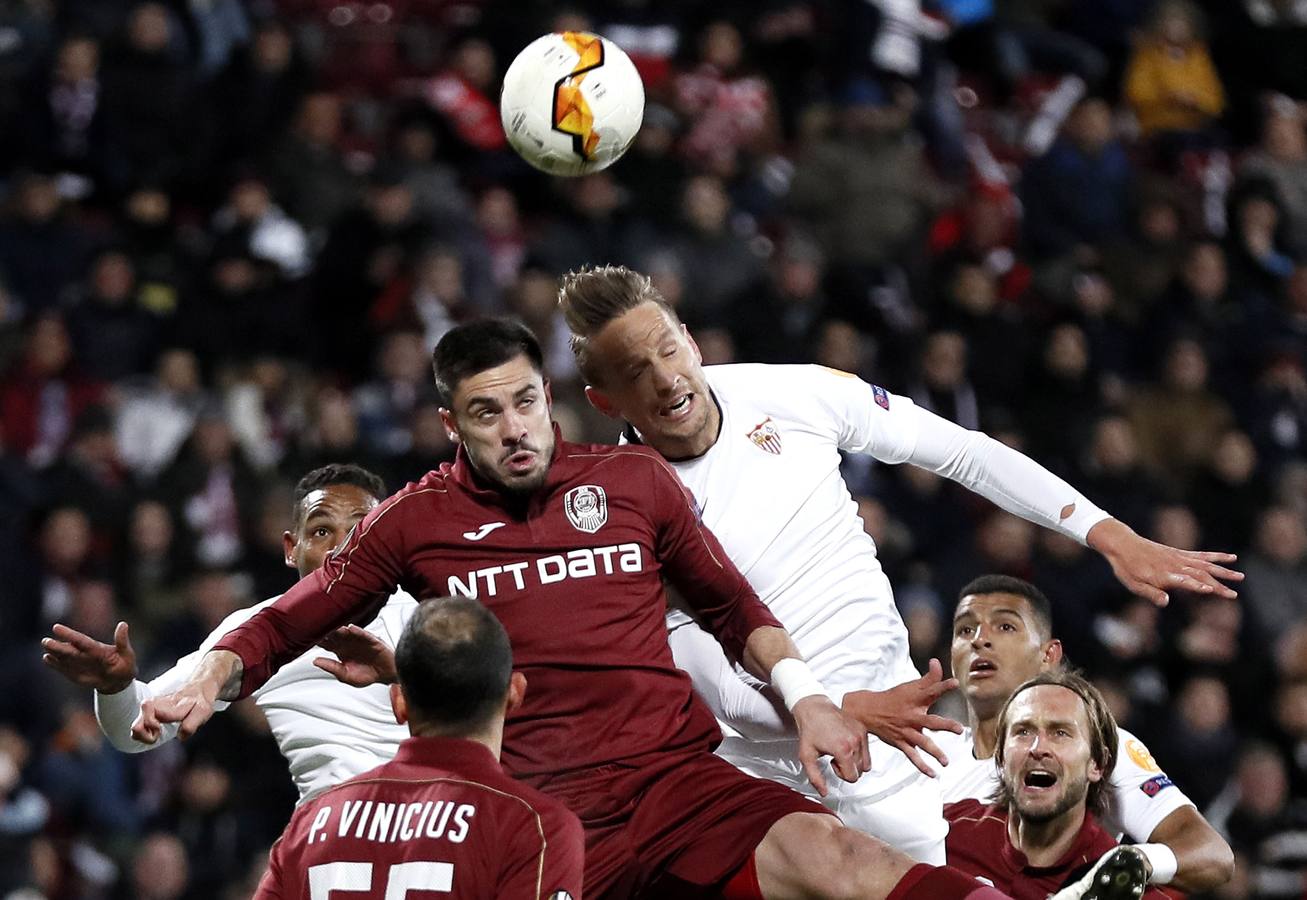 Las mejores imágenes del Cluj - Sevilla FC