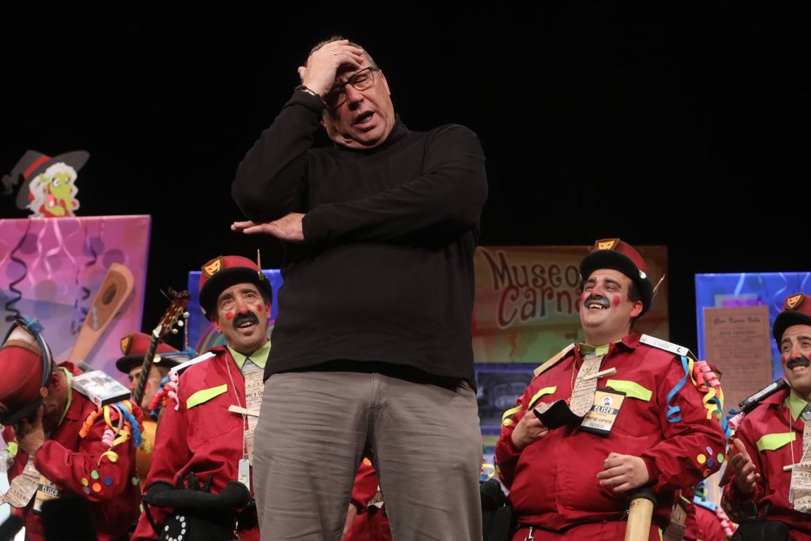 FOTOS: Chirigota Noche en el museo en el COAC 2020