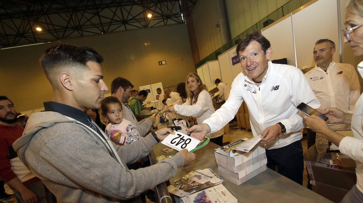 La Feria del Corredor del Zurich Maratón de Sevilla, en imágenes