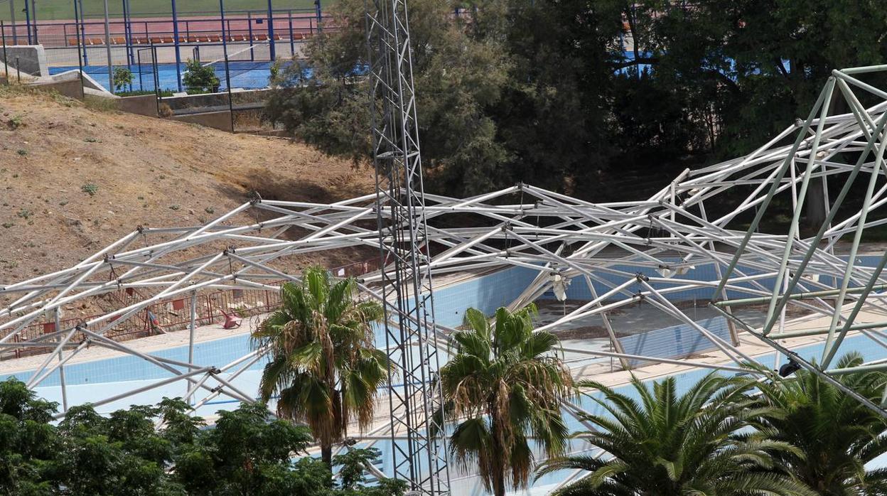 El deterioro de las instalaciones deportivas en Sevilla