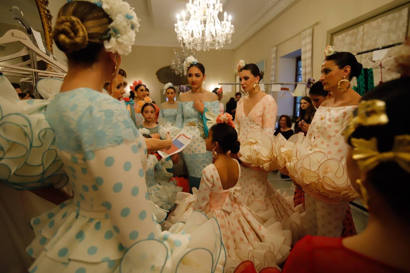 El desfile flamenco de Sara de Benítez en el Círculo de la Amistad, en imágenes