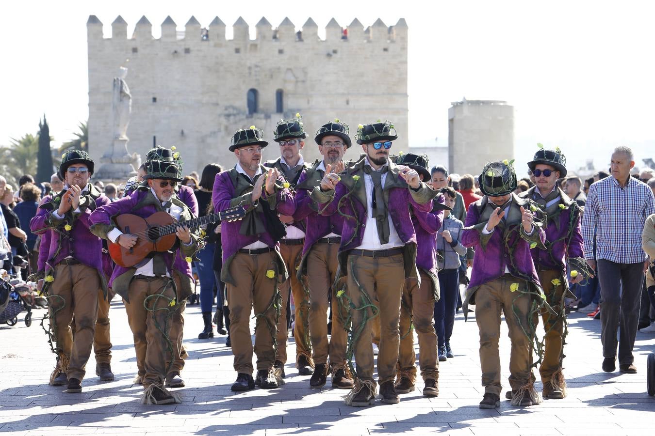 El pasacalles del Carnaval de Córdoba 2020, en imágenes