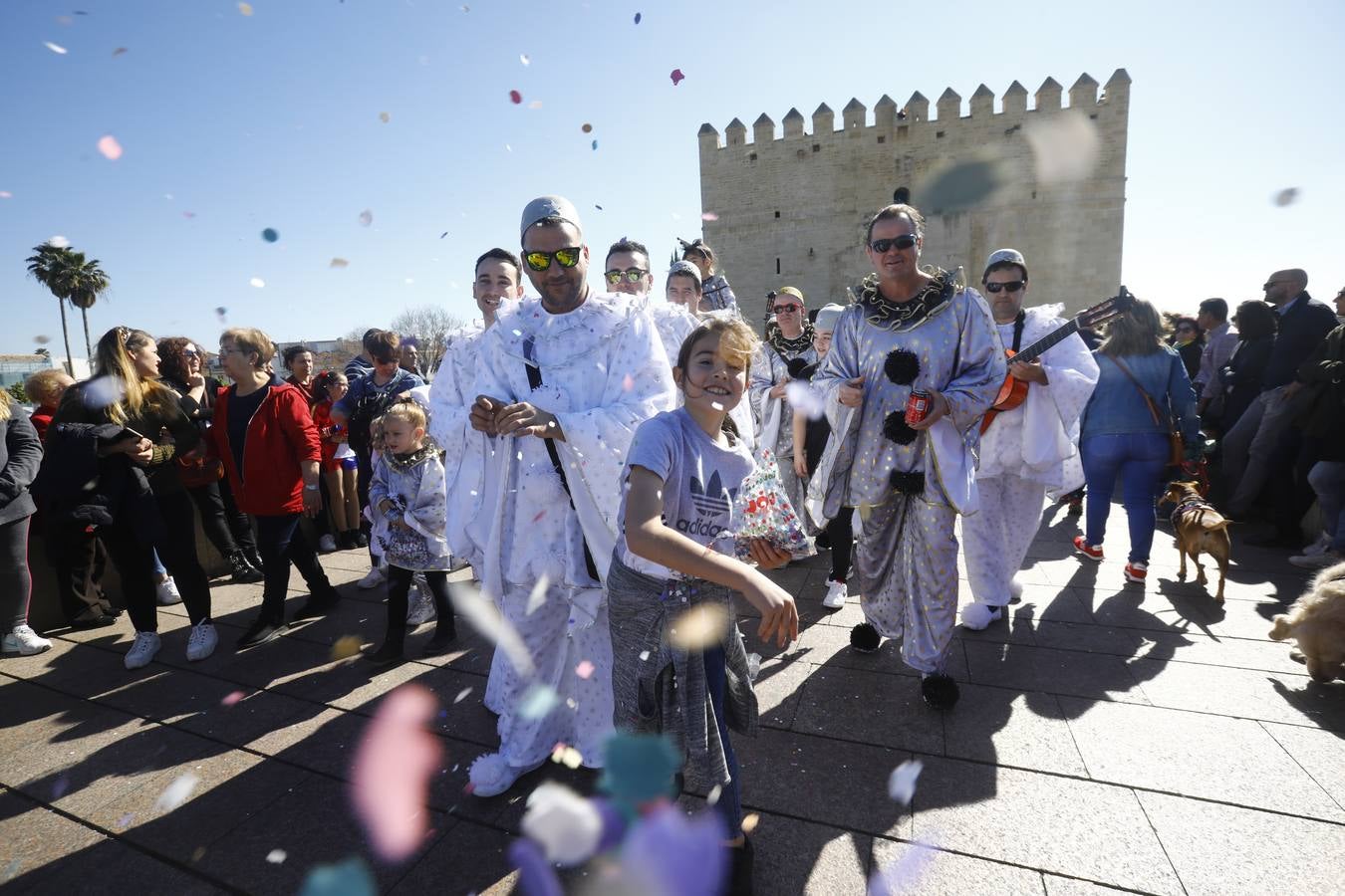 El pasacalles del Carnaval de Córdoba 2020, en imágenes