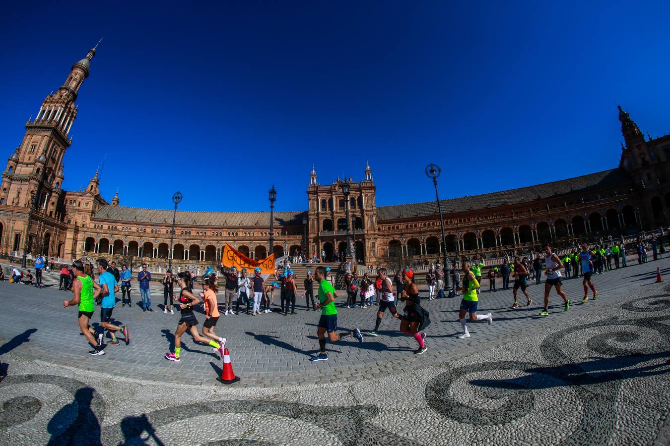 ¿Has corrido el Zurich Maratón Sevilla 2020? ¡Búscate! (VI)