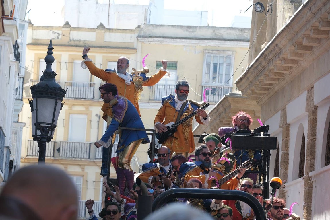 FOTOS: Lleno en Cádiz el Domingo de coros de Carnaval