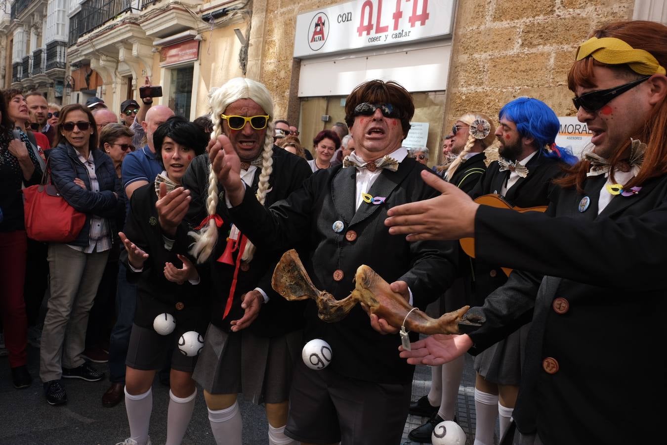 FOTOS: Lunes de coros en el Carnaval de Cádiz 2020