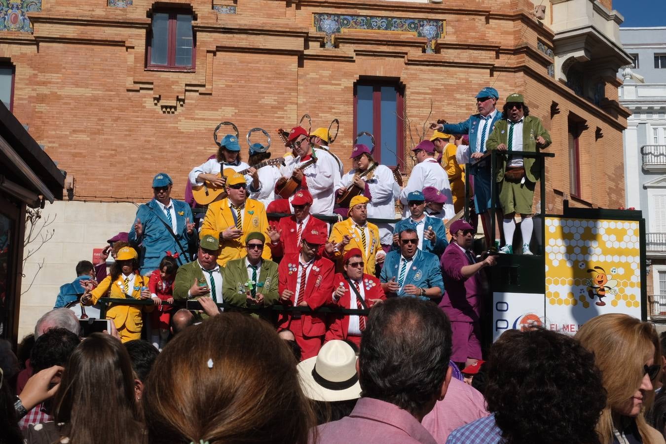 FOTOS: Lunes de coros en el Carnaval de Cádiz 2020