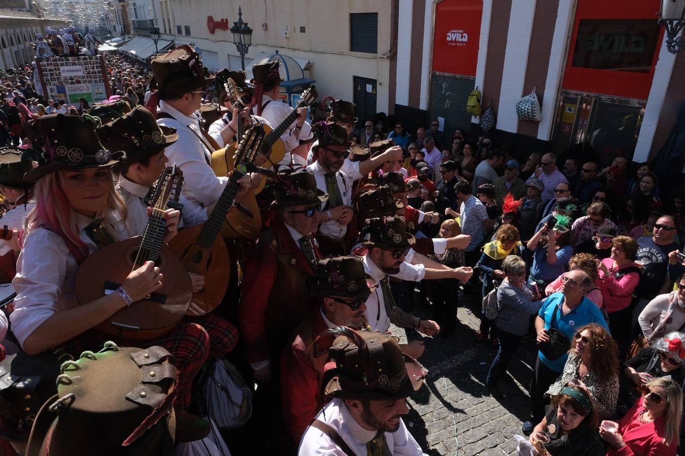 FOTOS: Lunes de coros en el Carnaval de Cádiz 2020