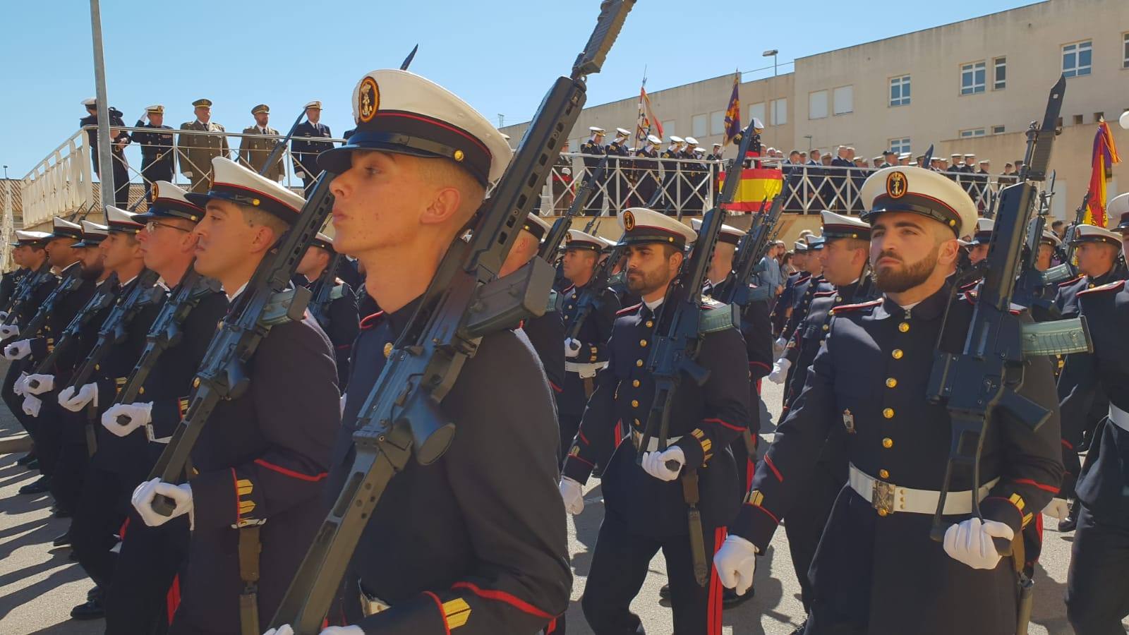 FOTOS: Parada y desfile militar por el 483 aniversario de la Infantería de Marina