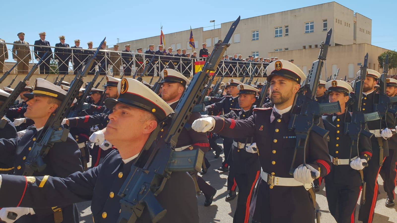 FOTOS: Parada y desfile militar por el 483 aniversario de la Infantería de Marina