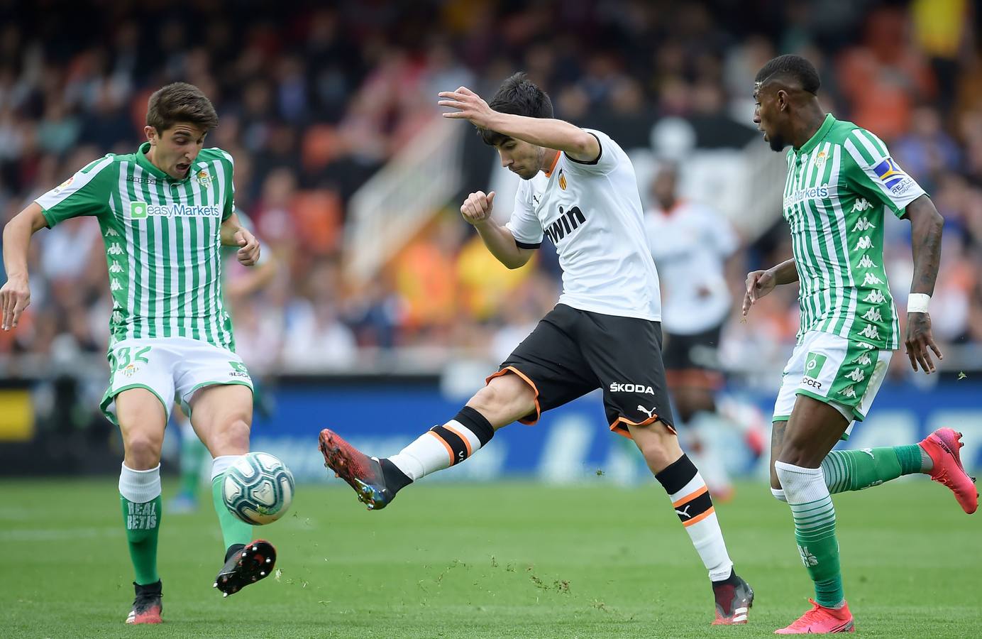 En imágenes, la derrota del Betis ante el Valencia en Mestalla