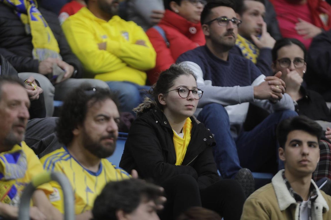 Búscate en el partido del Cádiz CF-Almería
