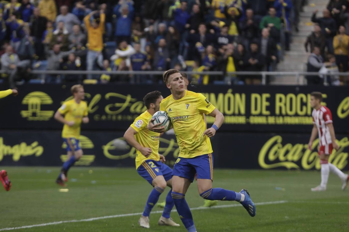 FOTOS: El Cádiz CF - UD Almería en imágenes
