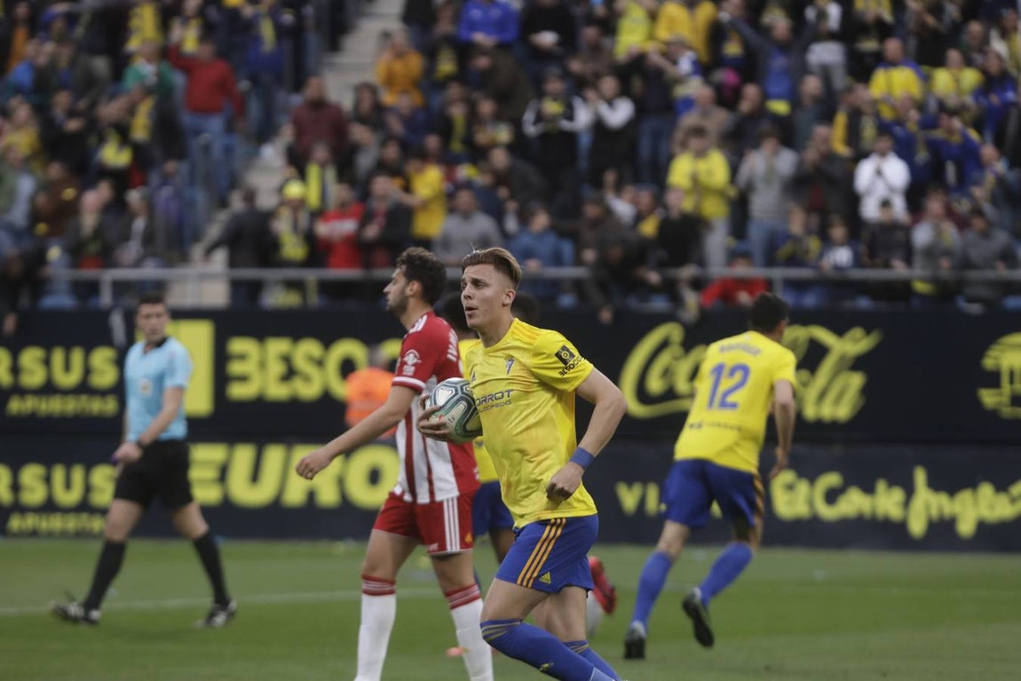 FOTOS: El Cádiz CF - UD Almería en imágenes