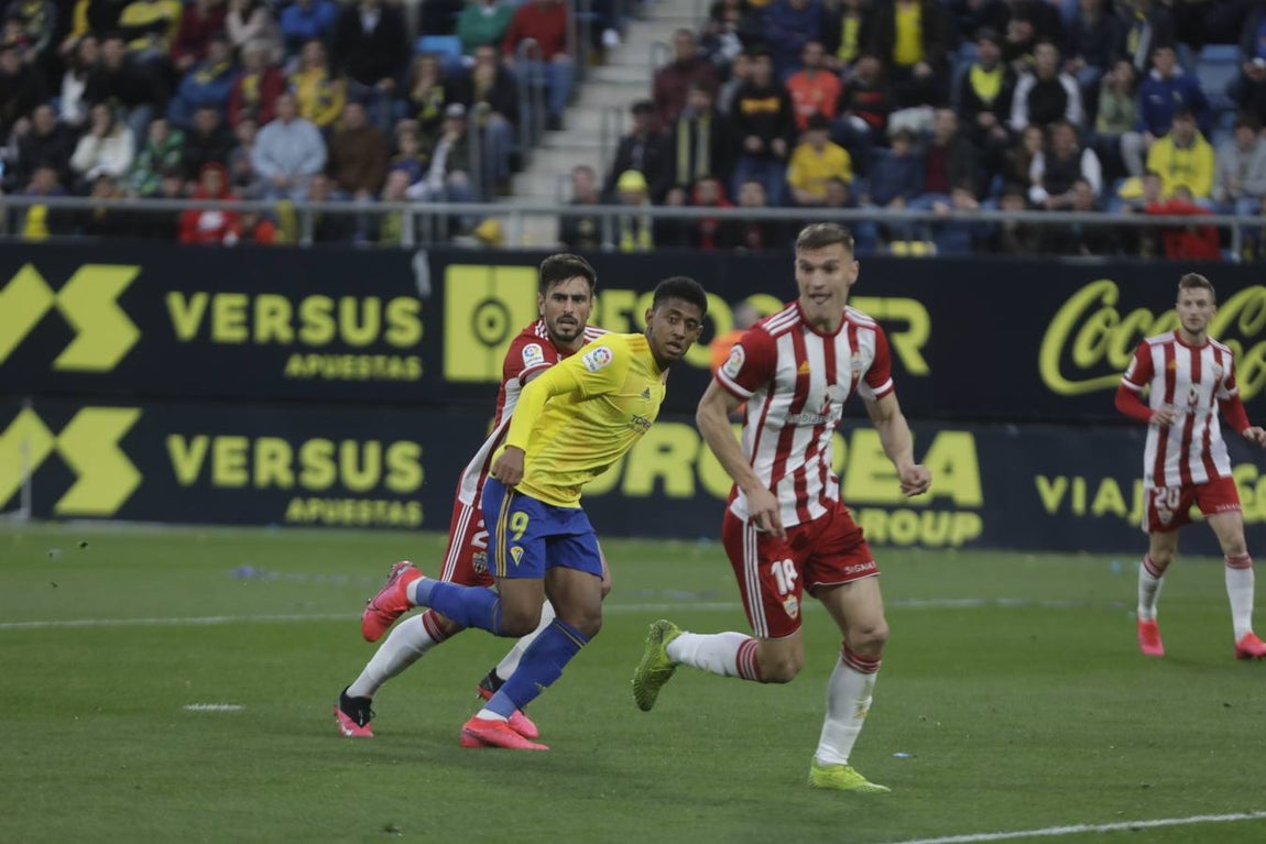 FOTOS: El Cádiz CF - UD Almería en imágenes