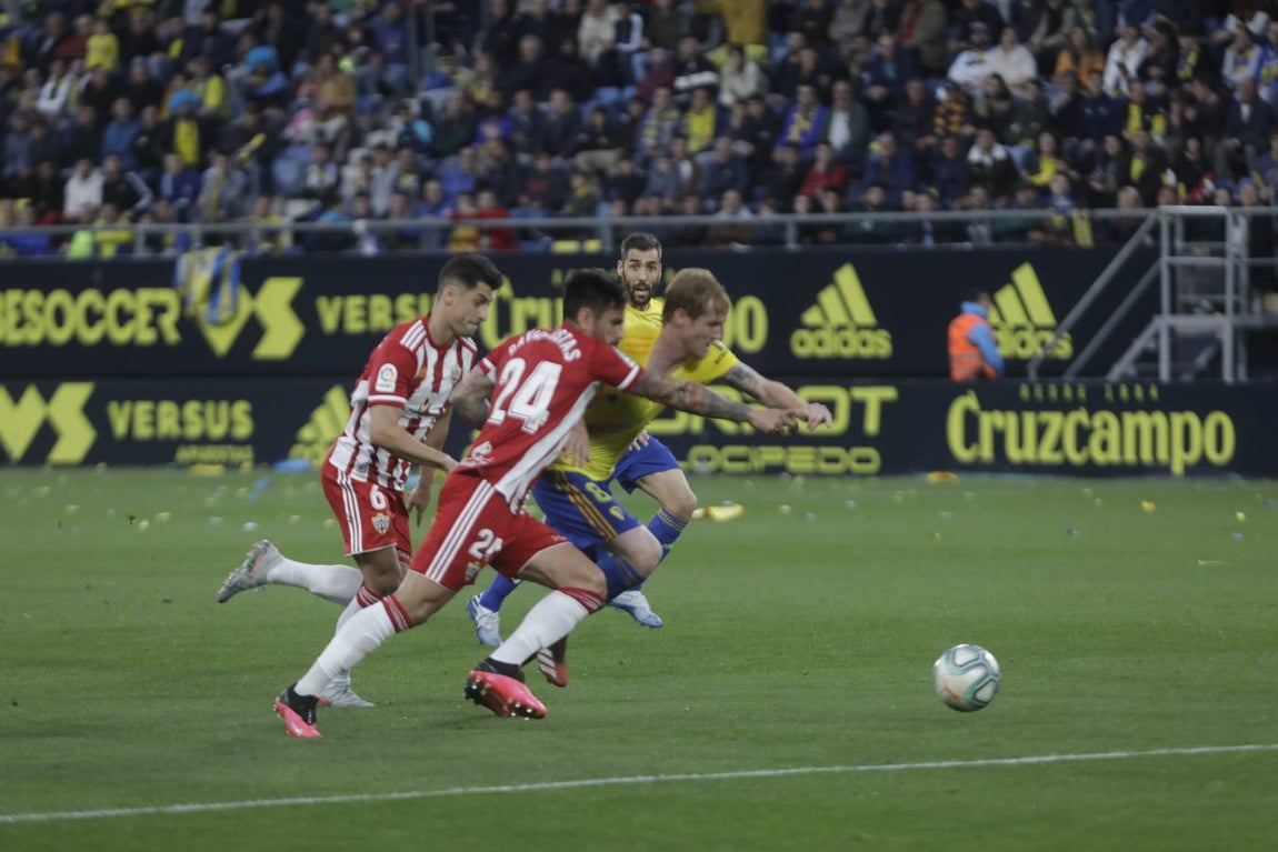 FOTOS: El Cádiz CF - UD Almería en imágenes