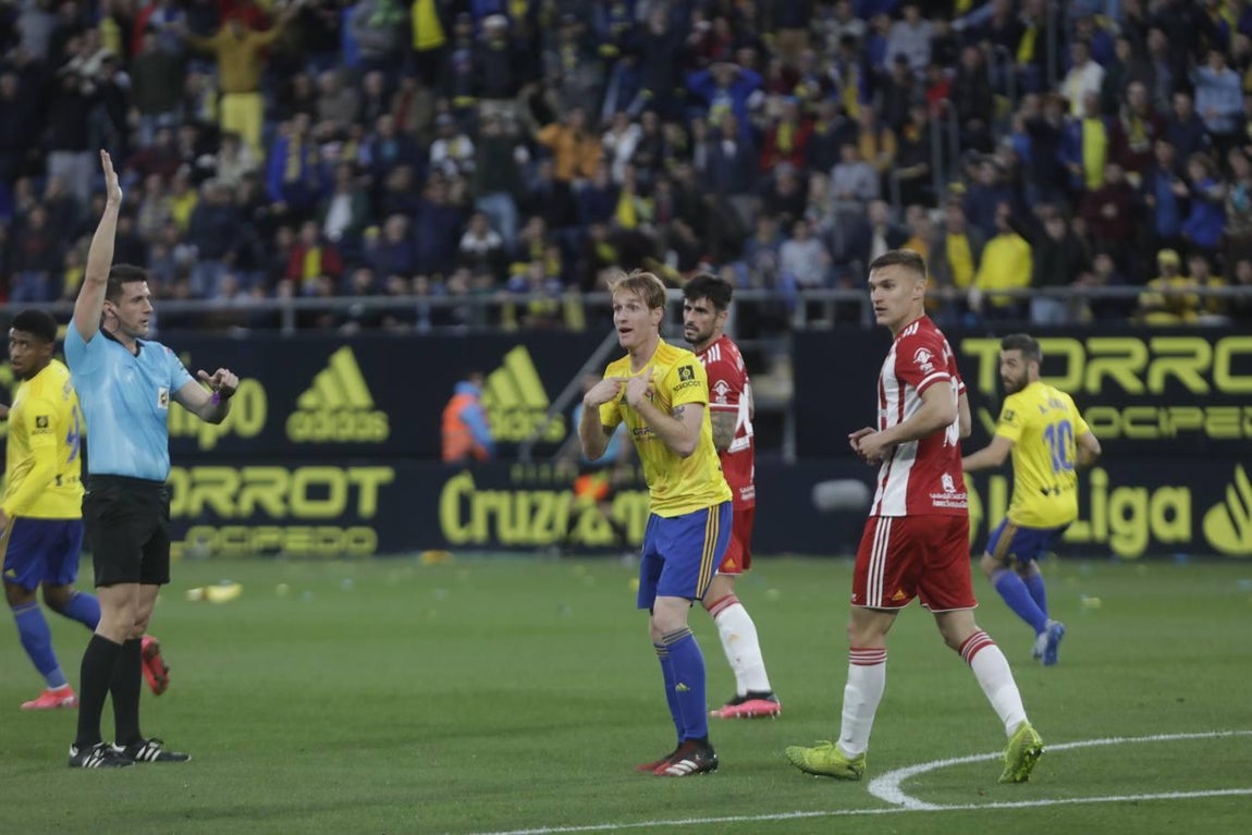 FOTOS: El Cádiz CF - UD Almería en imágenes