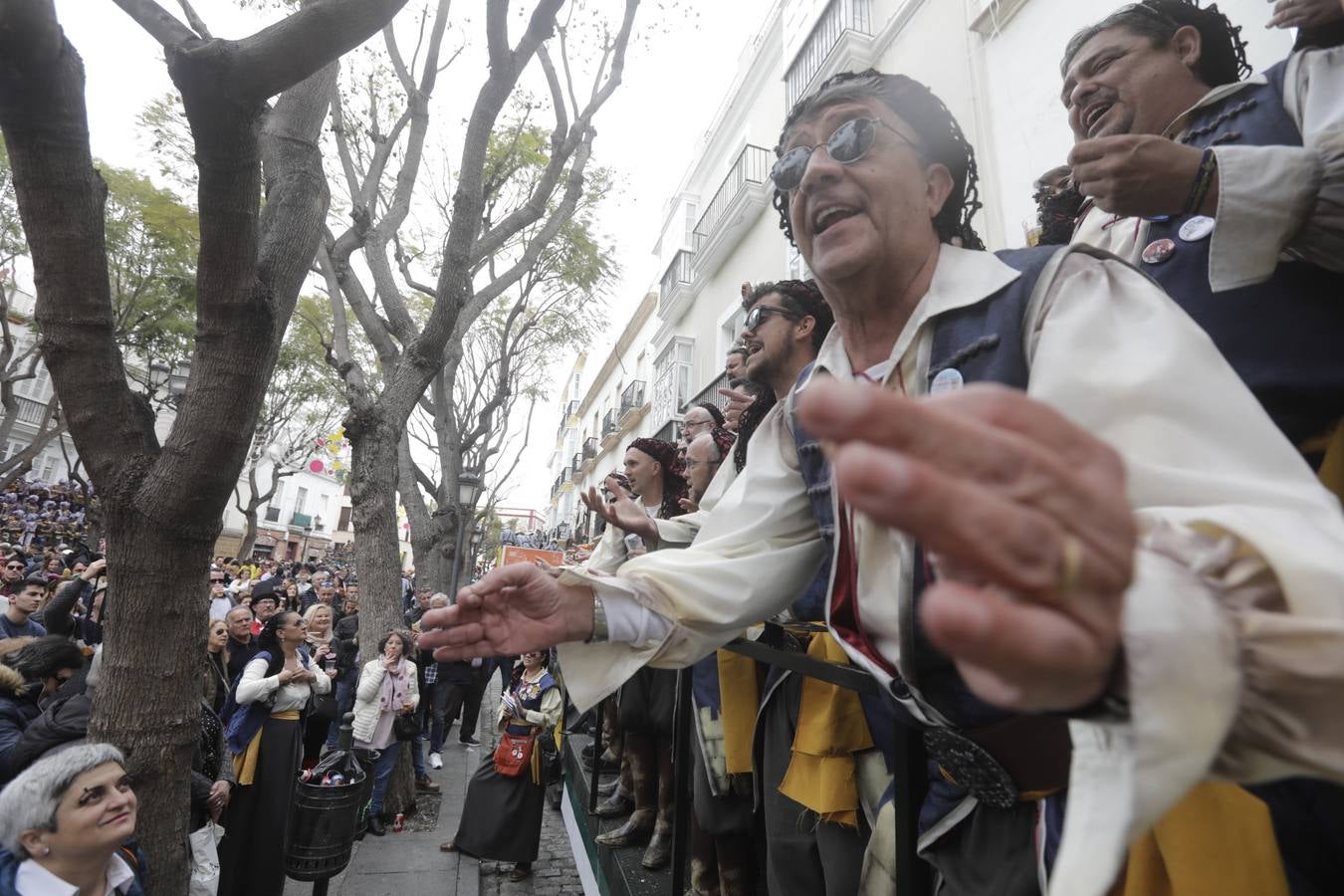 FOTOS: Cádiz se despide de febrero con los carruseles de coros el segundo sábado de carnaval