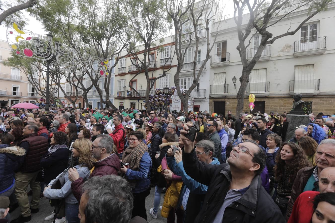 FOTOS: Cádiz se despide de febrero con los carruseles de coros el segundo sábado de carnaval