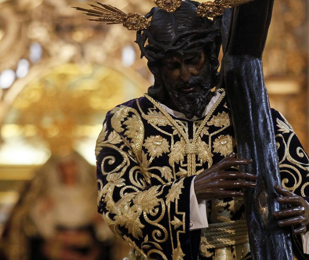 El Señor de la Salud de los Gitanos, preparado para el Vía Crucis de las Cofradías