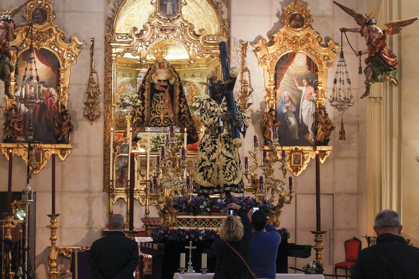 El Señor de la Salud de los Gitanos, preparado para el Vía Crucis de las Cofradías