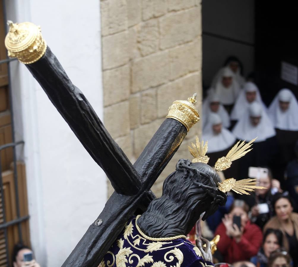 El Vía Crucis del Consejo de Hermandades y Cofradías de Sevilla, en imágenes (II)