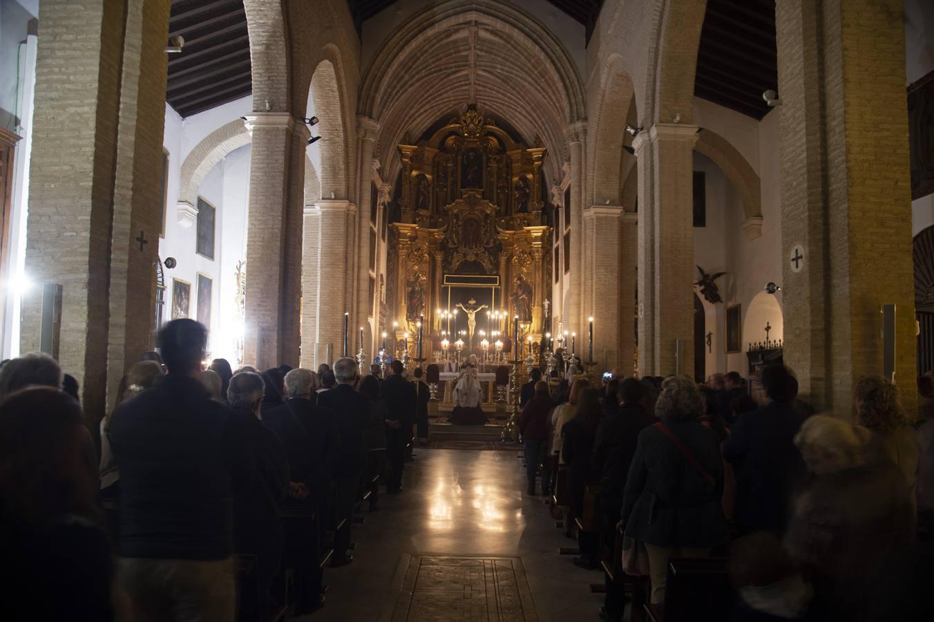 El vía crucis de Santa Marta