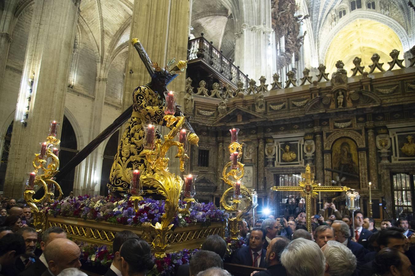 Los detalles del Vía Crucis de las Cofradías